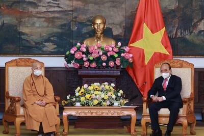 aHTN11392_e12a77a276