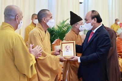 aHTN11551_dc2227df4b