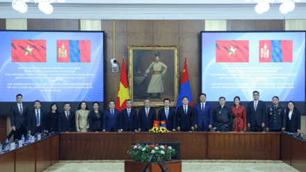 Chủ nhiệm Văn phòng Chủ tịch nước Lê Khánh Hải thăm Mông Cổ
