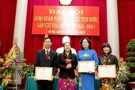 DHCD201304.jpg