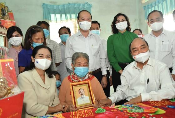 Cử tri vùng đất cách mạng vui mừng được gặp mặt, nói chuyện trực tiếp với Chủ tịch nước ảnh 4